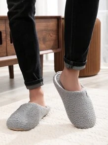 Pantuflas de ajuste ancho con gráfico de letras, pantuflas de dormitorio ligeras antideslizantes para hombres - Gris - Ver 3