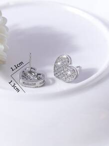 Bông tai stud Khối Zirconia  Trang trí trái tim - Bạc - Xem 3