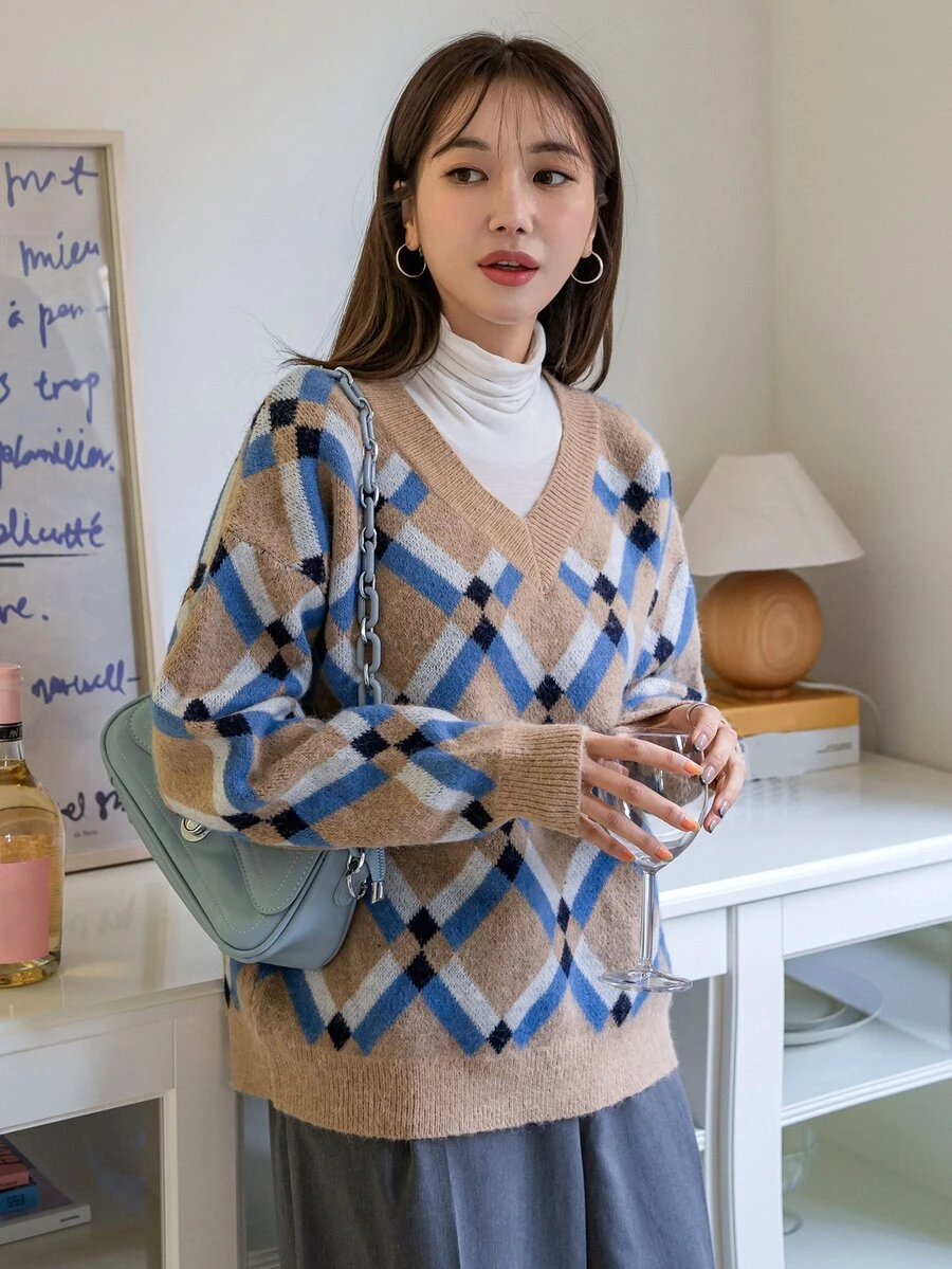 DAZY 菱形印花落肩袖套頭毛衣不帶T恤 - 彩色 - 查看 1