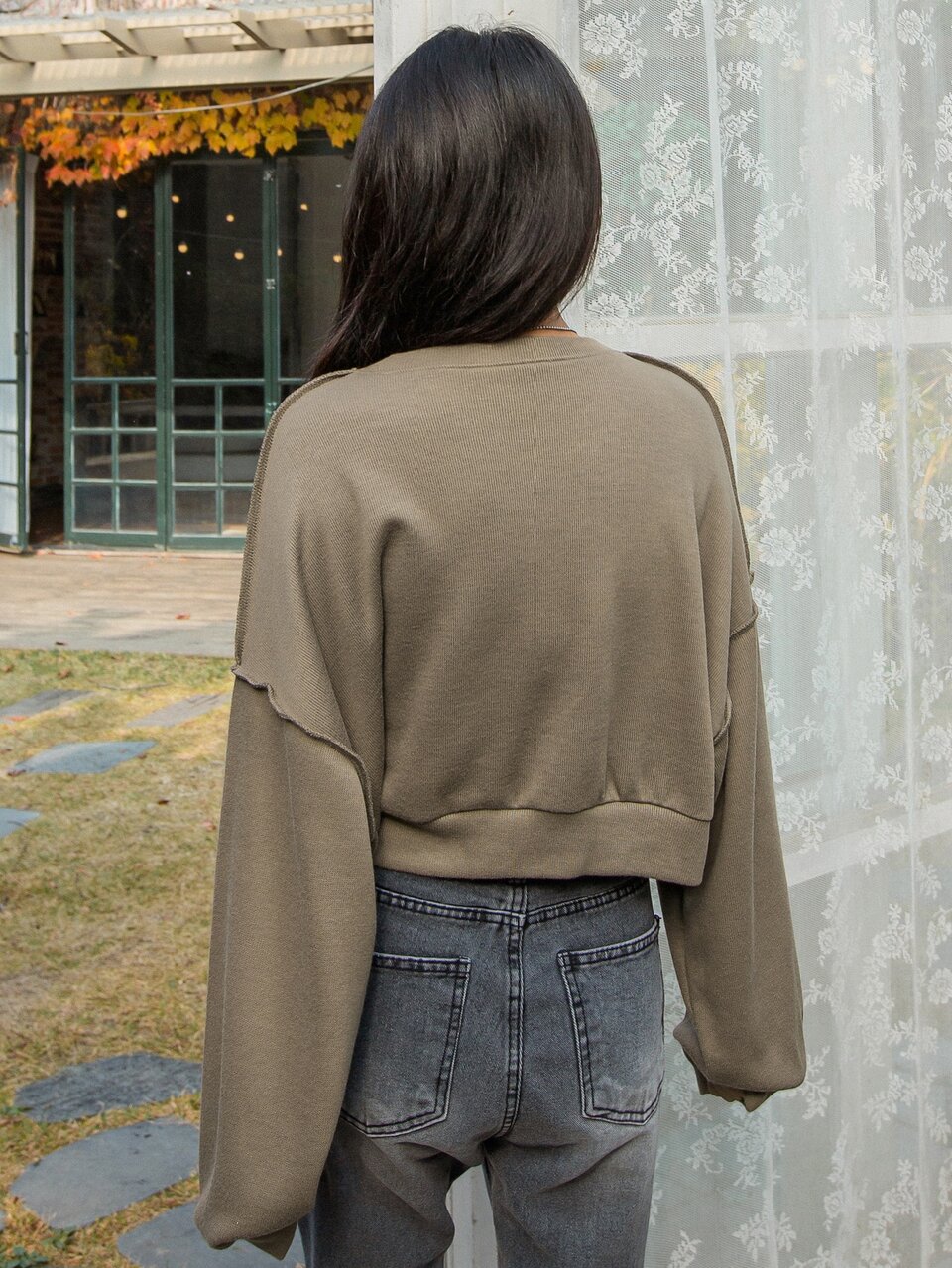 Top-stitching Drop Shoulder Crop Pullover