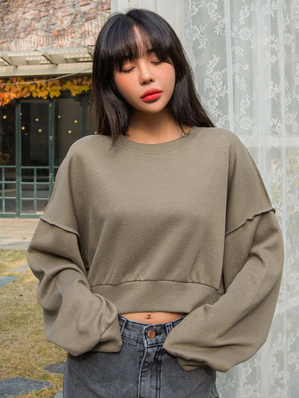 Top-stitching Drop Shoulder Crop Pullover