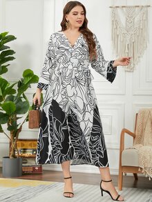 大碼植物印花交叉領喇叭袖繫腰帶連衣裙 - 黑與白 - 查看 5