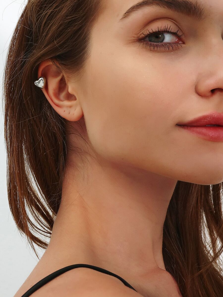 1入組愛心裝飾耳夾 - 銀色 - 查看 1