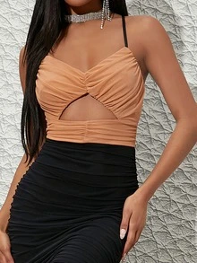 Skära Ut Rynkad Slits Rynkad Byst Färgblock Sexig Klänning - Multifärgad - Visa 3