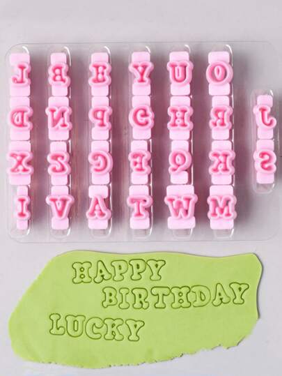 1 set molde de galleta en forma de alfabeto