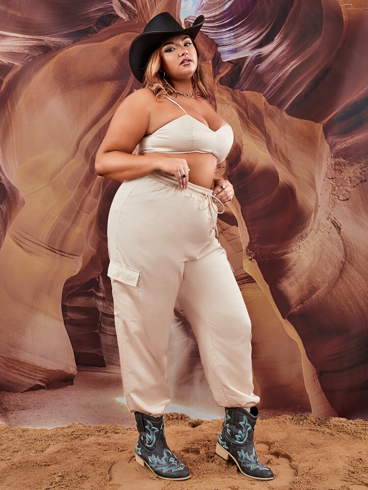 SHEIN ICON Plus Cami Top & Drawstring Waist Cargo Pants - Beige - View 4