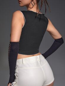 SHEIN ICON 人像圖案拼接車縫短款背心無手套 - 黑色 - 查看 2