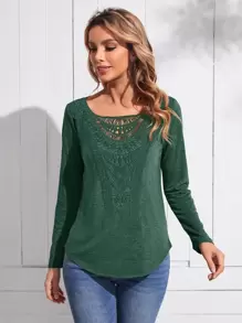 EMERY ROSE Contrast Guipure Lace Curved Hem Tee - Green - View 1