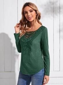 EMERY ROSE Contrast Guipure Lace Curved Hem Tee - Green - View 5