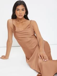 SHEIN BIZwear 堆堆領素色吊帶洋裝工作服 - 杏色 - 查看 3