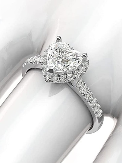 SHEIN X Lucía Bellido Heart Cubic Zirconia Decor Ring