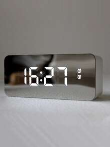 1 pieza Espejo LED Reloj digital, Espejo de maquillaje retroiluminado Reloj despertador, Alimentado por batería y enchufe, Brillo ajustable, Para estudiante, Decoración del hogar, Decoración de la habitación, Regalo de cumpleaños, Graduación, Decoración de dormitorio, Decoración de dormitorio, Regreso a la escuela, Decoración escolar, Sorpresa escolar