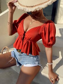 雞心領口泡泡袖前繫帶荷葉邊下擺襯衫 - 紅色 - 查看 6