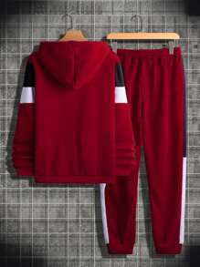 Manfinity Homme Men Letter Graphic Colorblock Kangaroo Pocket Drawstring Hoodie & Sweatpants - Burgundy - View 2
