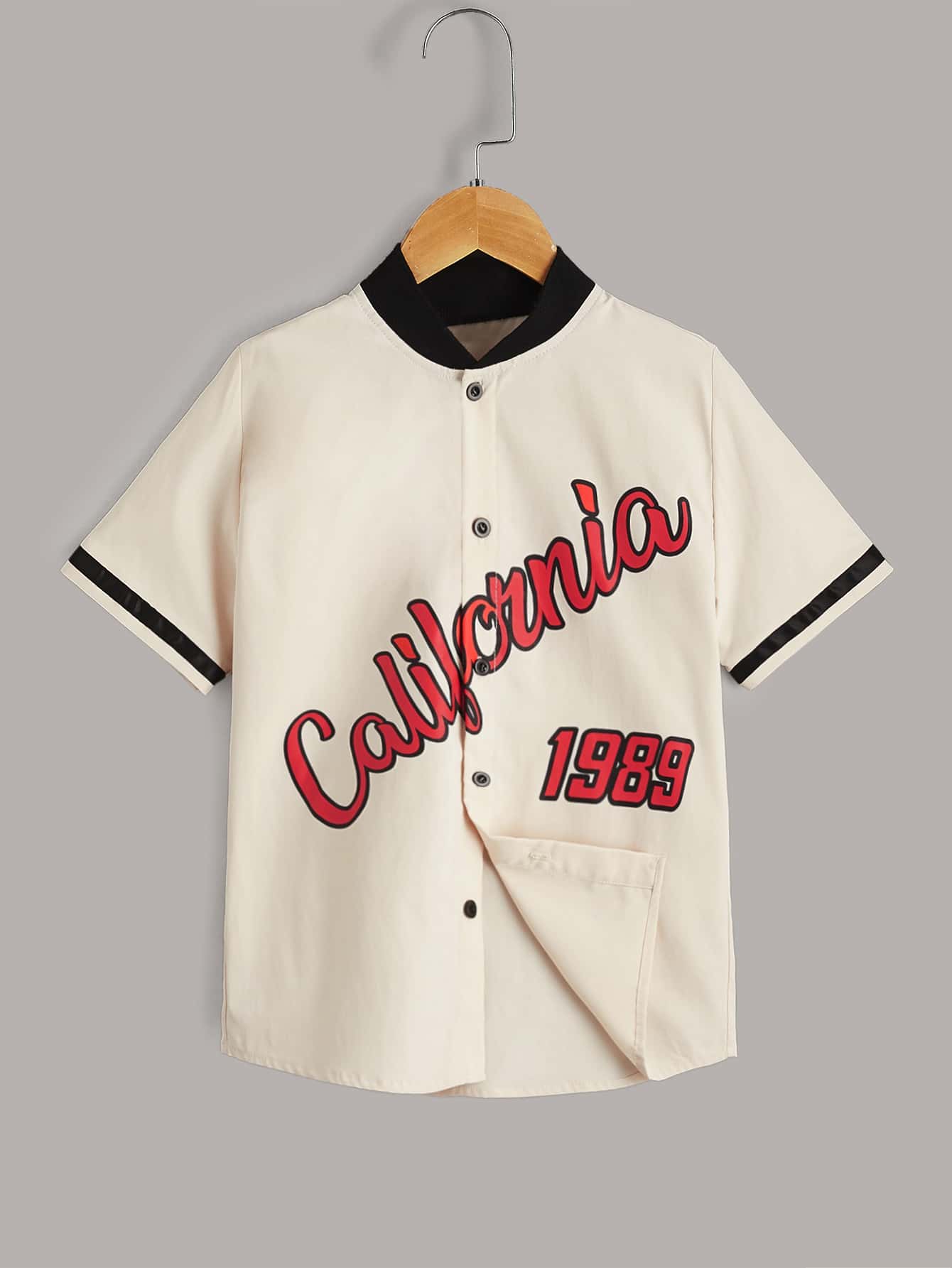 SHEIN 男孩字母圖案棒球領織帶拼接襯衫