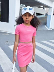 SHEIN 女孩字母刺繡短款T恤和半身裙 - 粉色 - 查看 4