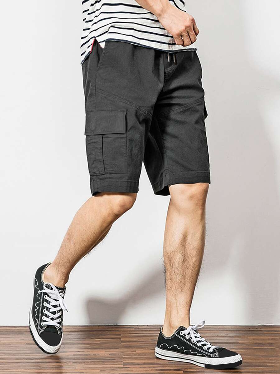 Manfinity Hypemode Hombres Shorts con bolsillo con solapa de cintura con cordón - Negro - Ver 1