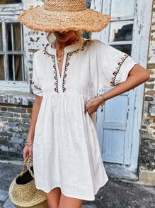 Vestido con bordado floral de cuello de muesca - Blanco - Ver 1