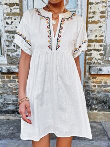 Vestido con bordado floral de cuello de muesca - Blanco - Ver 6