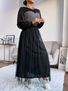 Mulvari Grid Print Lantern Sleeve Mesh Hem Dress - Black - View 5