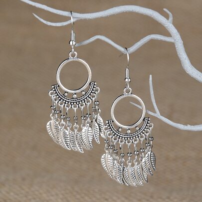 Leaf Decor Drop Earrings