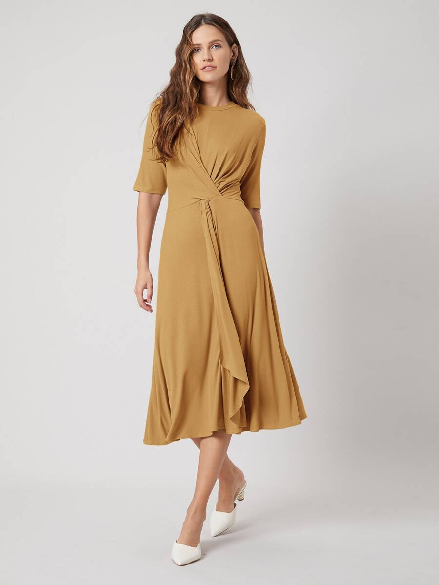 MOTF PREMIUM 竹纖維扭結連衣裙 - 駝色 - 查看 1