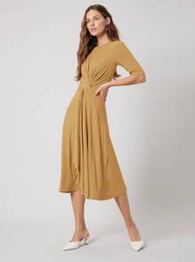 MOTF PREMIUM 竹纖維扭結連衣裙 - 駝色 - 查看 7