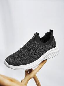 Cuccoo Knit Detail Breathable Running Shoes - Black - View 6