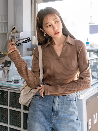 Solid Ribbed Knit Tee