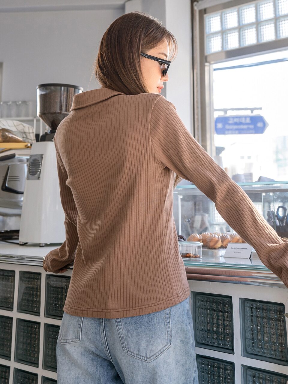 Solid Ribbed Knit Tee