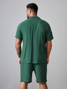 Manfinity VCAY Men Plus Solid Button Front Lapel Neck Shirt & Shorts - Green - View 2