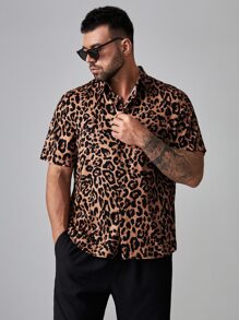 Manfinity Men Plus Leopard Print Button Front Shirt - Multicolor - View 4