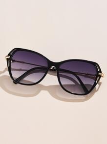 1 chiếc kính thời trang bằng nhựa hình vuông rỗng dành cho nữ, thời trang khi đi nghỉ - màu đen - Xem 4