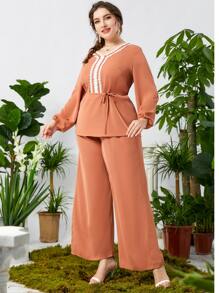 Bộ thời trang Plus Size Thắt lưng Tương phản ren màu trơn Giải trí - màu nâu - Xem 1