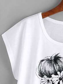 SHEIN LUNE Figure Graphic Batwing Sleeve Tee - White - View 4