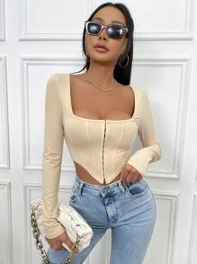 SHEIN SXY 鉤眼扣不對稱下擺短款T恤 - 杏色 - 查看 3