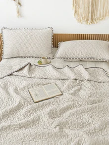 Pom Pom Decor Quilted Bedspread Set - Beige - View 5