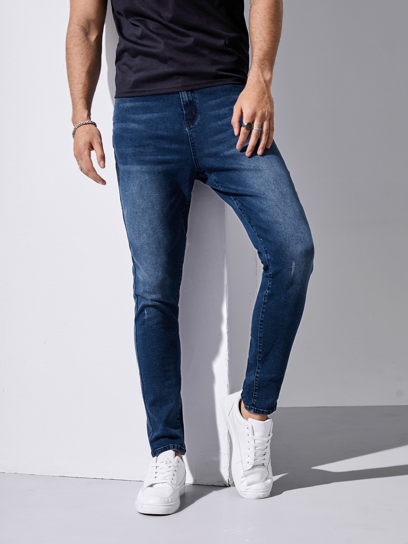 SHEIN Men Medium Washed Skinny Jeans 