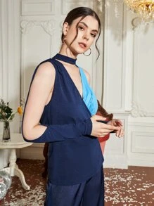 Felicis Keyhole Neck Colourblock Tee - Navy Blue - View 5