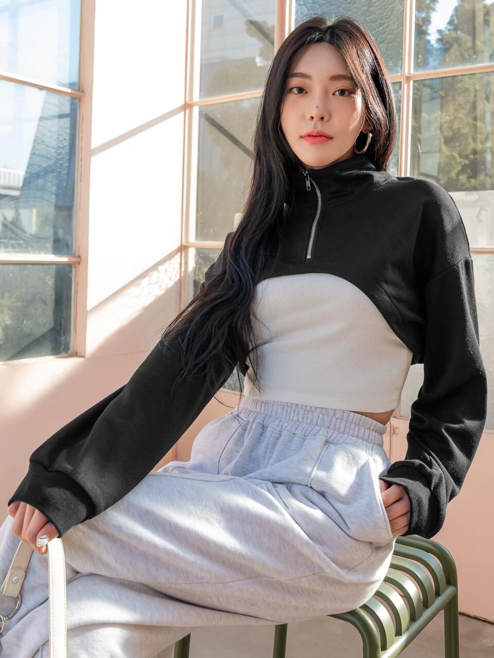 1pc Zip Up Drop Shoulder Super Crop Sweatshirt