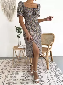 SHEIN Holidaya 泡泡袖褶皱胸花碎花连衣裙 超长度假海滩装 女式