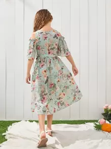 SHEIN 女孩花卉圖案挖肩繫腰帶連衣裙 - 彩色 - 查看 3