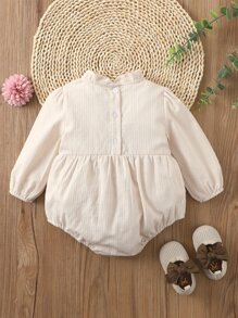 嬰兒蕾絲細節木耳邊領燈籠袖連身背心