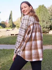 SHEIN Abrigo con bolsillo con solapa delantero unido de cuadros - Multicolor - Ver 2