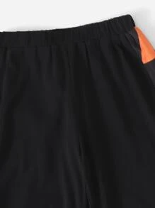 SHEIN Toddler Boys Letter Graphic Tee & Side Striped Joggers Set - Black - View 4