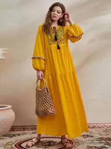 Al Najma 花卉刺繡繫帶領燈籠袖連衣裙 - 芥末黃 - 查看 2