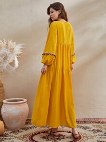 Al Najma 花卉刺繡繫帶領燈籠袖連衣裙 - 芥末黃 - 查看 3