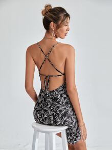 Plants Print Ruched Bust Crisscross Tie Backless Cami Dress - Black and White - View 2
