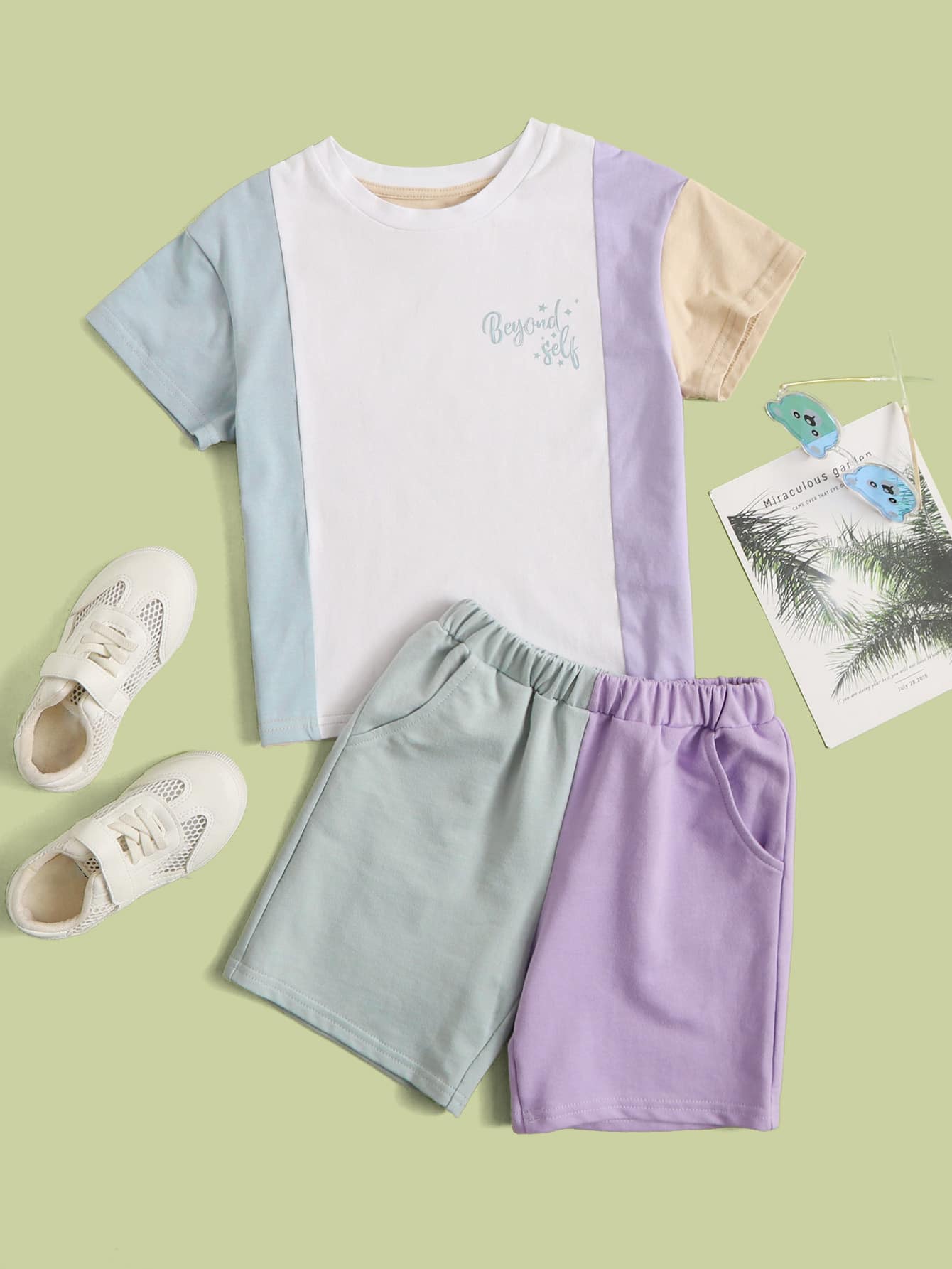 SHEIN Bộ thời trang bé trai Túi Lá thư Giải trí - Nhiều màu - Xem 1