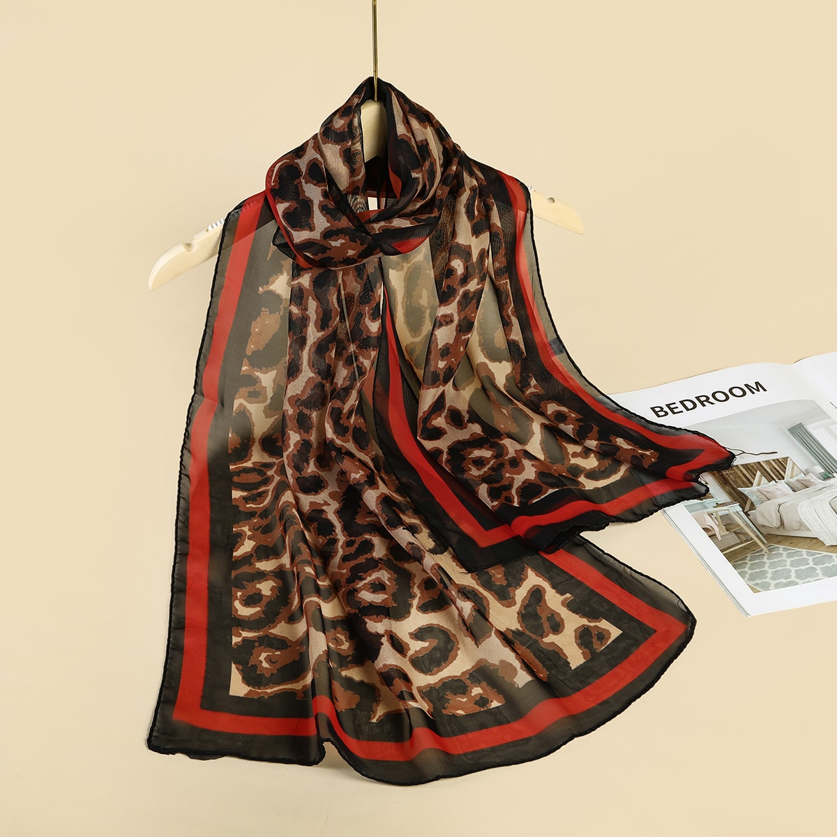 1pc Women Lightweight Chiffon Printed Scarf, Shawl, Small Square Neckerchief, Thin Sunscreen Scarves For Daily Use, Spring/Summer